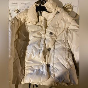 White puffer jacket